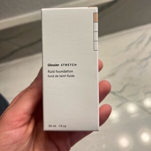 Glosser stretch foundation